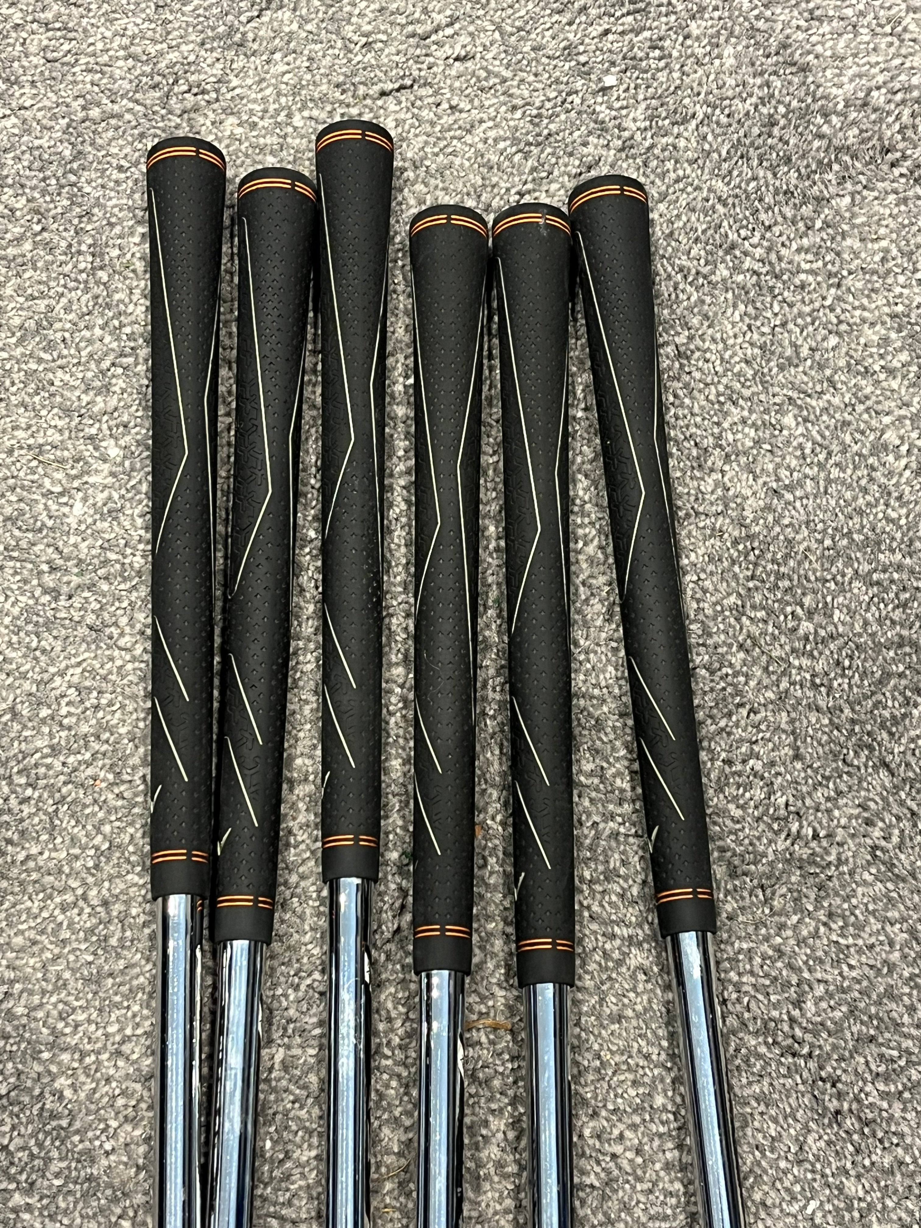 Callaway X2 Hot Irons, 5-PW, Stiff Shafts